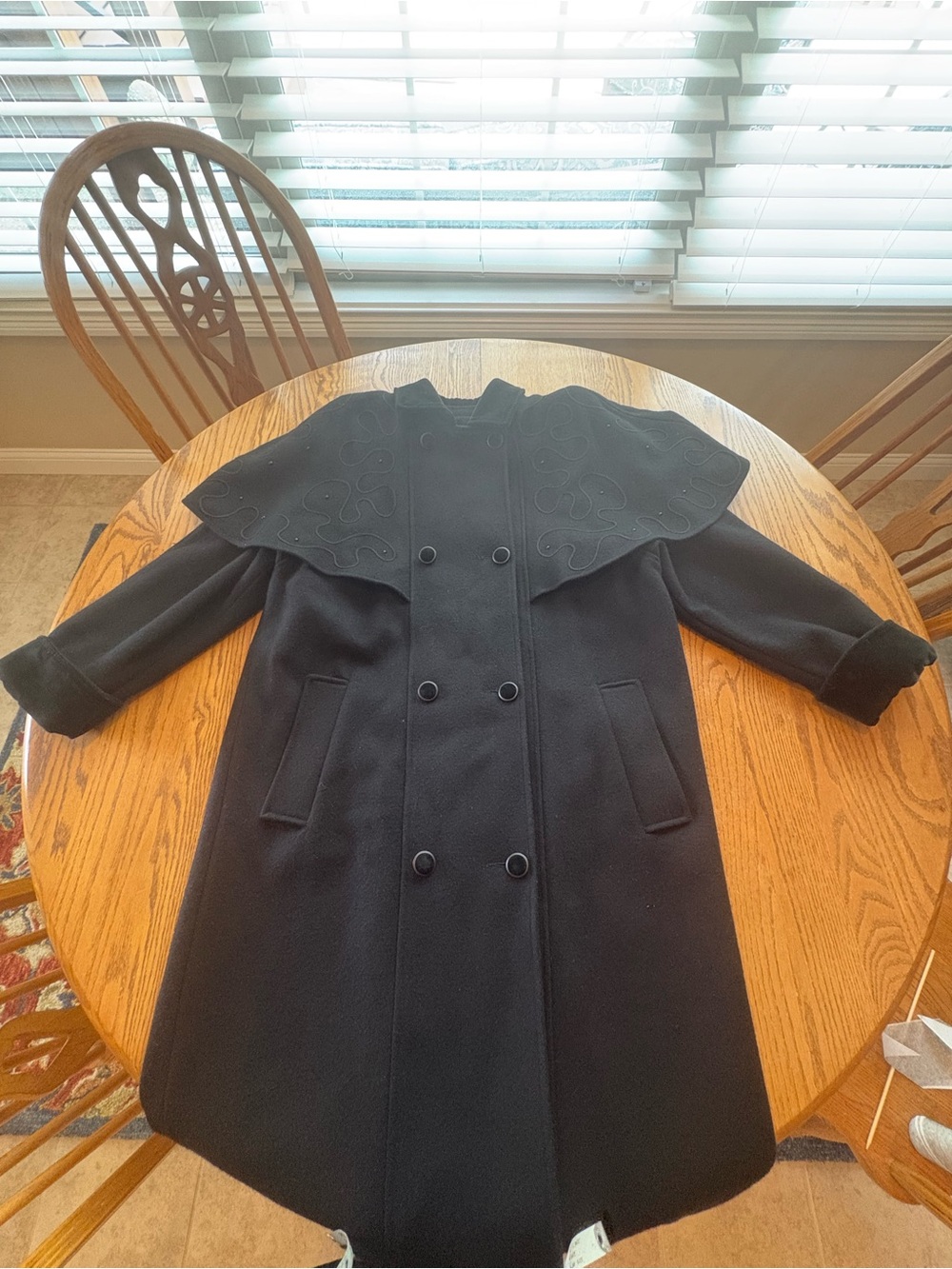 ADA VINTAGE ‘80’s Long Black Double Breasted Wool Coat with Capelet Top S/M Bead